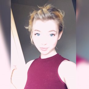 Young woman looking for older men to date