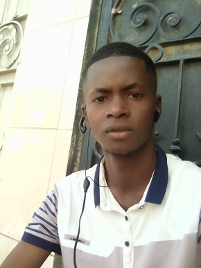 Je cherche une femme pour mariage afin de fonder un foyer avec elle dans l'amour et le respect