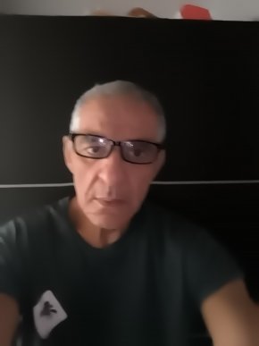 Homme sérieux cherche femme sérieuse pour fonder un avenir en commun et être heureux 
