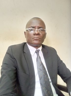 Je suis un Camerounais qui recherche une relation sérieuse pouvant conduire au mariage