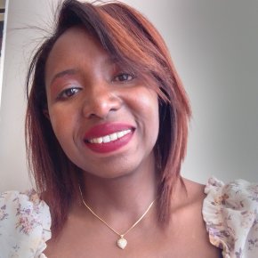A la recherche d'un homme sérieux, sincère, pour être en couple, je suis rova, j'ai 28 ans, je suis 