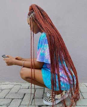 Femme Africaine célibataire avec un enfant vivant au Cameroun