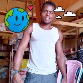 Jeune camerounais recherche femme blanche pour relation serieuse