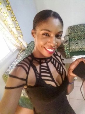 Elle recherche un homme entre 40 et 55 ans qui habite belgique
