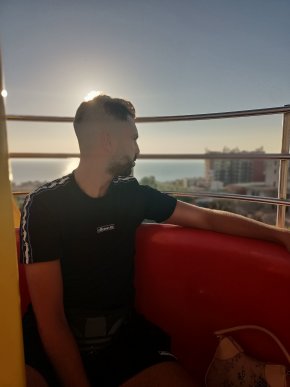 Relation agréable avec femme mûre et mature SVP