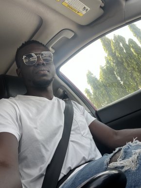 Rencontre , amitié , faut bien profiter de la vie sans avoir de remords . La vie est assez courte 