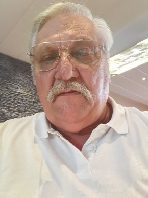Je suis Veuf depuis 9 ans est la solitude me convient pas