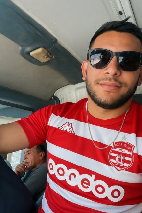 je cherche une femme sérieuse pour une relation 