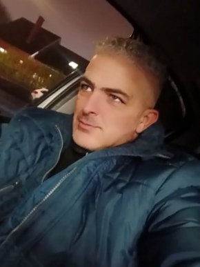 je recherche une femme avec qui  veux virement être heureuse