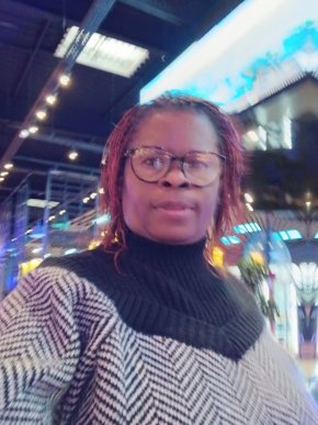 Cherche une relations sérieuse avec un homme sincère 