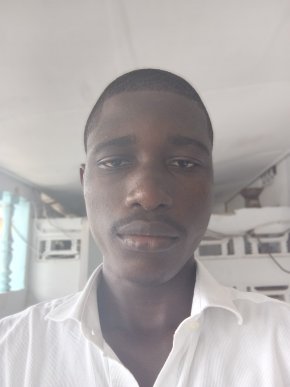 Je ne suis pas parfait, mais sincère. Prêt à apprendre et prêt à aimer.