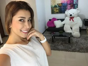 je suis une femme celibataire qui recherche un homme pour une relation base sur la confiance