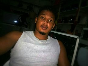 J'suis le grand gentlman qui va vous seduire les filles