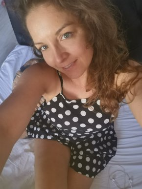 Salut j’espère que vous allez bien je suis une personne qui à besoins d’amour 