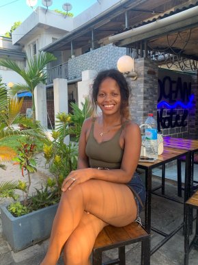 Bonjour je cherche un homme sérieux, honnête, gentil 