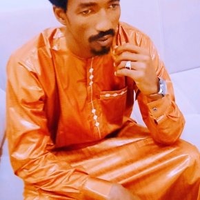 Je cherche une femme sérieuse pour le reste de ma vie whatssap dispo +23562594988 