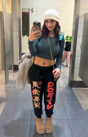 Disponible pour vos divertissement plaisir érotique sex toute