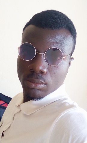 Super homme qui aime et respect sa partenaire