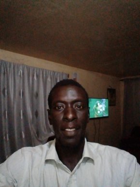 Salut à toutes je vous aime et je vous aime et je vous aime
