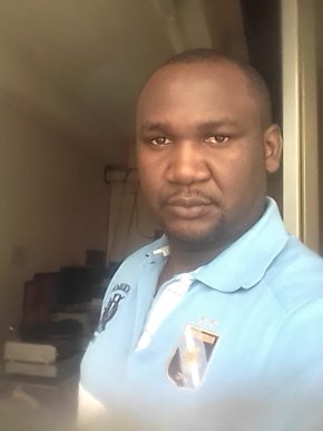 Homme sérieux recherche femme pour faire vie. Suis africain et camerounais de nationalite