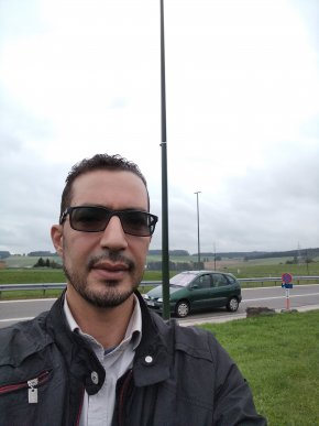 Salut, je suis ici pour faire une nouvelle rencontre 