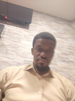 Recherche une femme pour relation sincère voir mariage