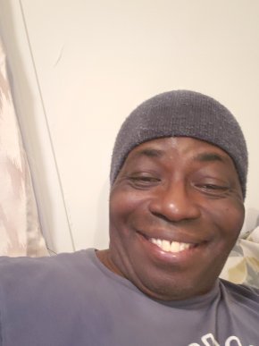 homme sérieux  cool drôle bon sens d humour