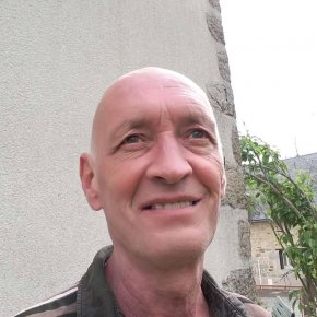 Recherche amitié sincère et durables symplement respecter l'autrer 
