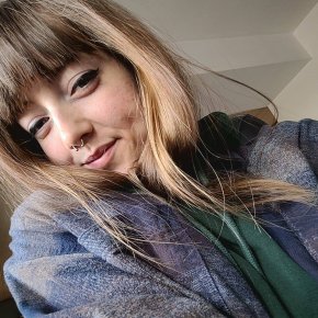Attentionné généreuse aimable et curieuse A découvrir 