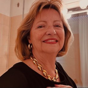 L’amour sincère et une vie meilleure. J’espère en trouver 