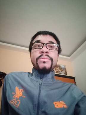 Recherche femme sérieuse  et responsable ,  attentionné pour  relation  sérieuse  et vie  à 2  