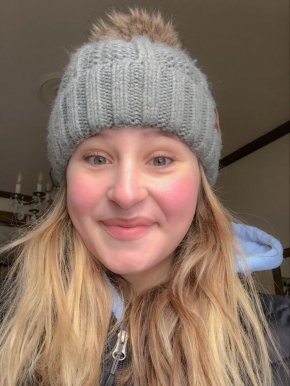 Je suis novice sur le site ici pour trouvé un homme sincère honnête sérieux gentil adorable un homme