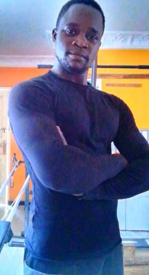 célibataire ivoirien recherche une femme pour relation amoureuse durable