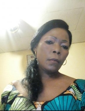  Femme célibataire en recherche d'un homme sérieux  de la quarantaine 