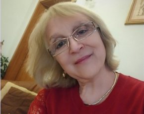 Работя във финансова институция, която предлага онлайн заеми. 