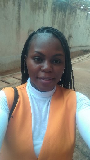 Femme célibataire recherche un homme Pour une relation sérieuse et durable
