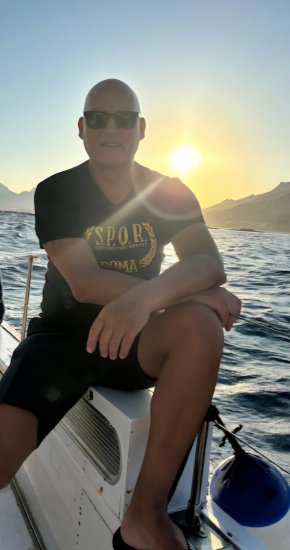 Recherche complicité voir plus avec une femme espagnole 