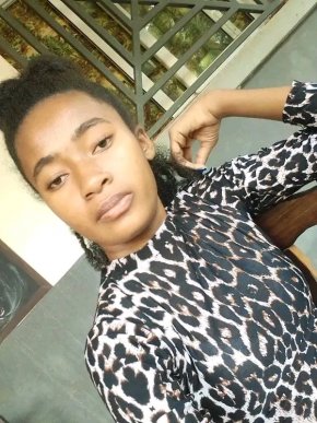 Je cherche un homme sérieux et honnête qui respecte bien sa future femme 