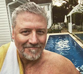 Je suis un homme sérieux et sympa 