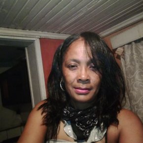 Femme a Tana ville, pour partage de tout meilleures choses possibles dans la vie