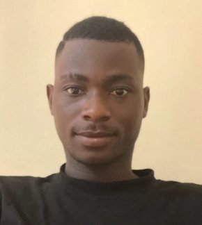 À la recherche d’un relation peu importe je suis ouvert à toute discussion merci 