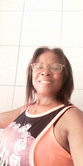  Femme sérieuse qui cherche un homme sérieux. Merci