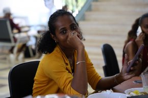 Femme sérieuse et attentionné cherchant un mari .son âme sœur 