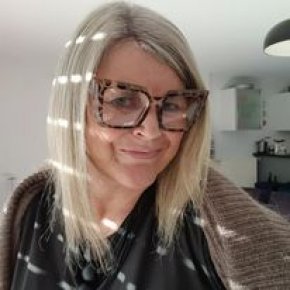 Sincère , généreuse, sociable , honnete , gentil attentioné respectueuse , patiente