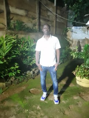 Jeune homme de 42 ans recherche femme 