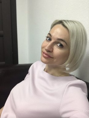 Je m’appelle Francine je recherche un homme pour une relation amoureuse sérieuse et durable 