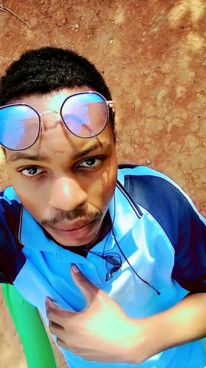 Je suis un jeune africain à la recherche d'une relation sérieuse et durable