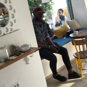Bonjour,je me nome Fred et je suis ici dans l'optique de faire des rencontres 