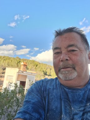 Cherche une femme sérieuse pour partager les bons et les choses de la vie 