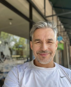 Je suis simple sérieux mais si personne n’est parfait dans la vie 